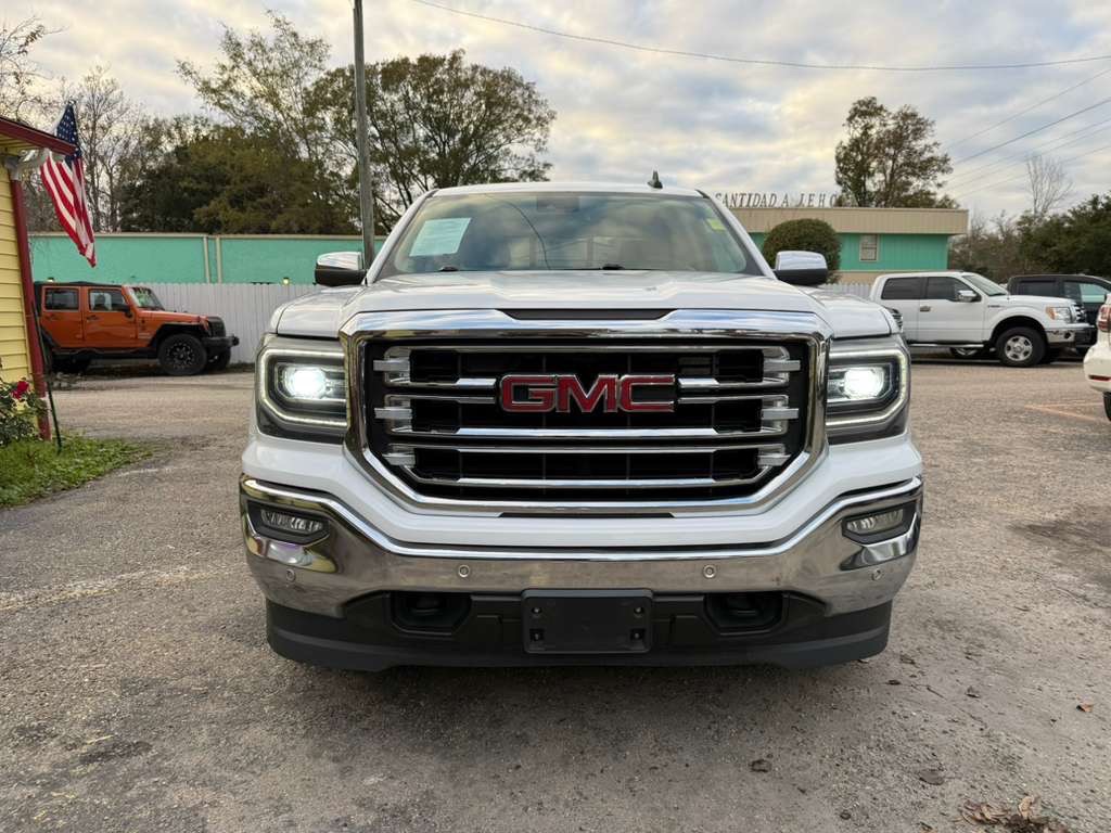 2018 GMC Sierra Image 3