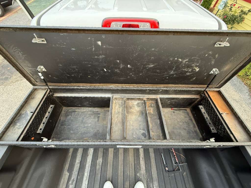 2018 GMC Sierra Image 10