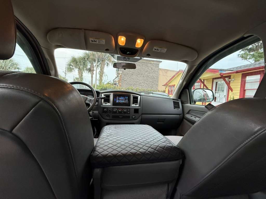 2008 Dodge Ram 1500 Image 19