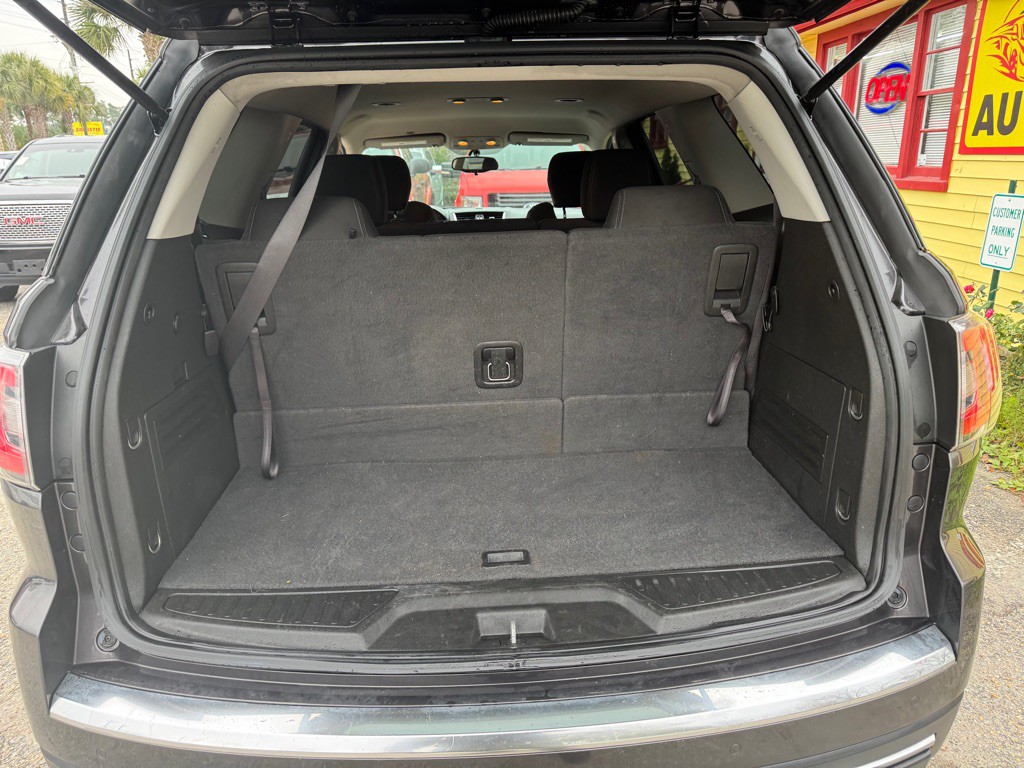 2015 GMC Acadia Image 9