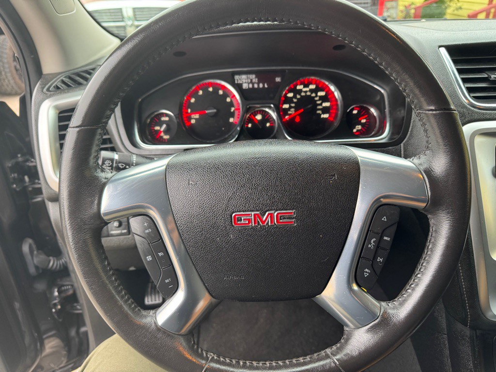 2015 GMC Acadia Image 14