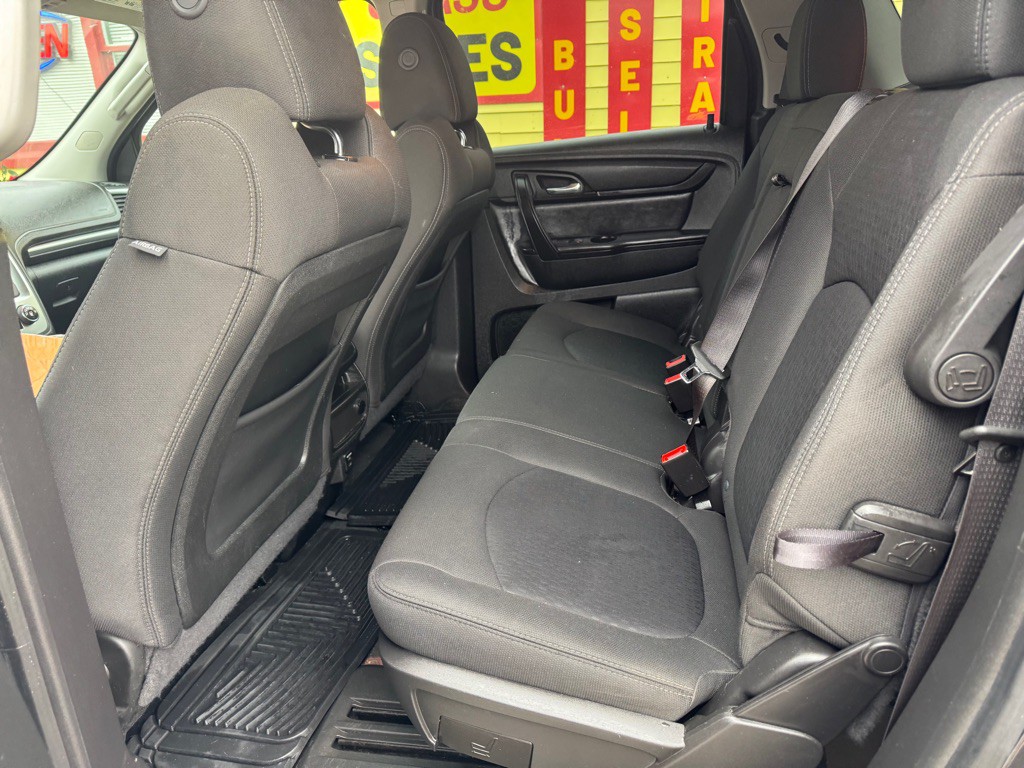 2015 GMC Acadia Image 19