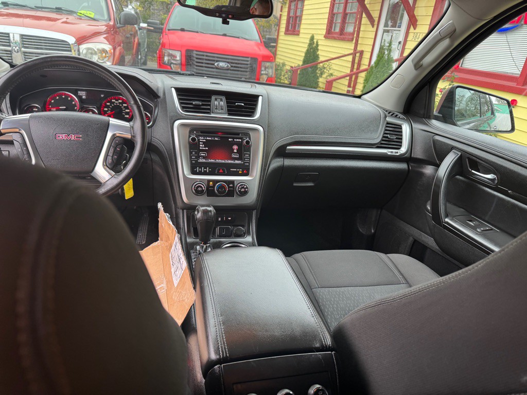 2015 GMC Acadia Image 21