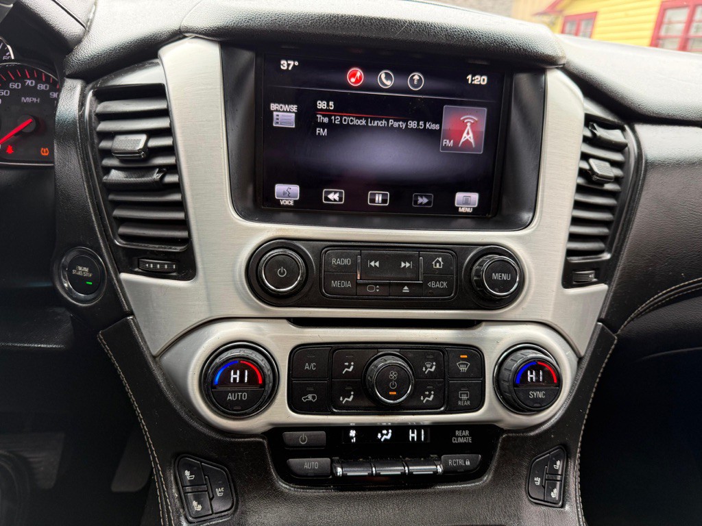 2015 GMC Yukon Image 17