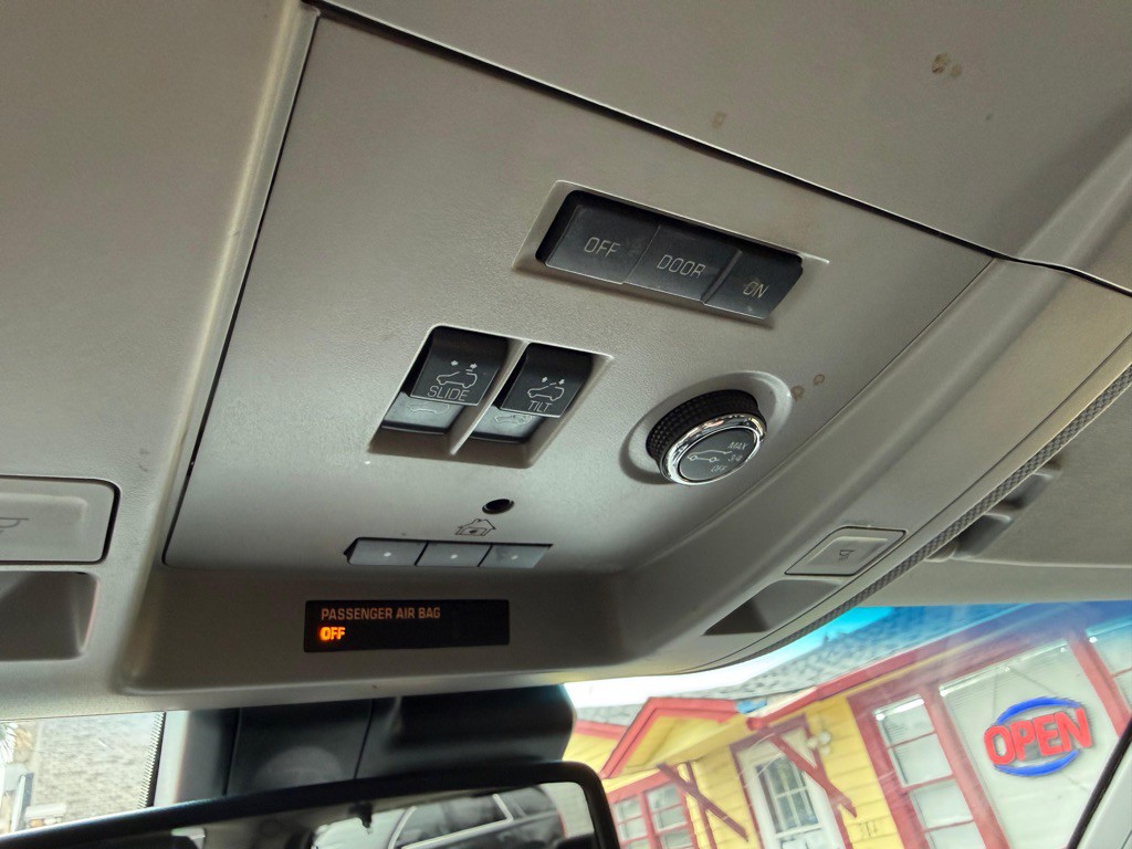 2015 GMC Yukon Image 19