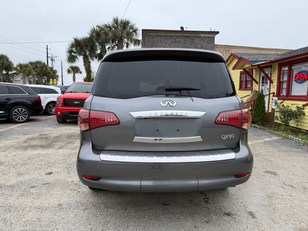 2016 INFINITI QX80 Image 4