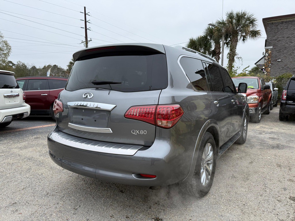 2016 INFINITI QX80 Image 5