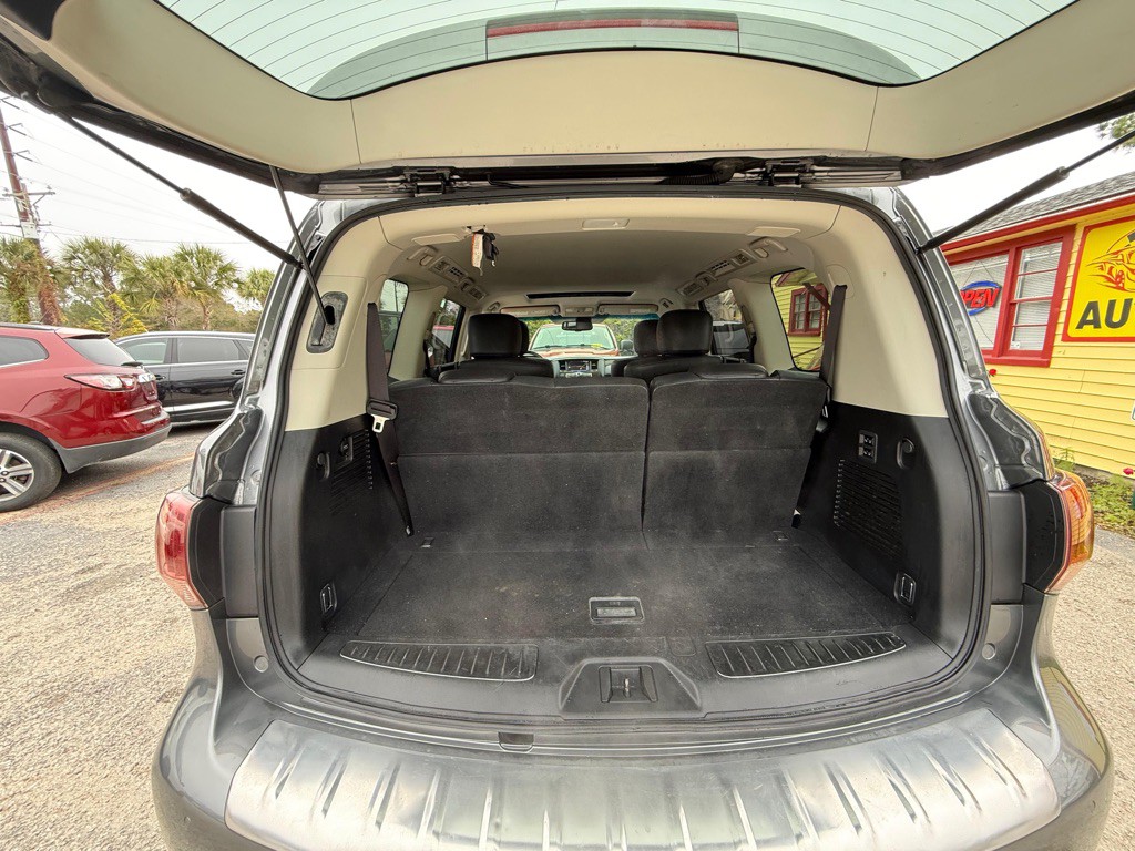 2016 INFINITI QX80 Image 7