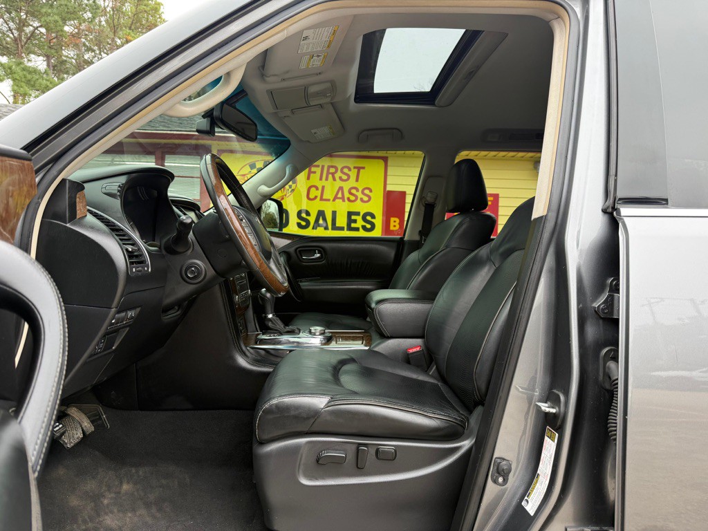 2016 INFINITI QX80 Image 13