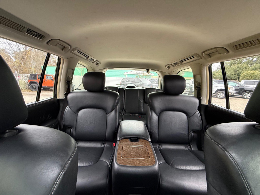 2016 INFINITI QX80 Image 18