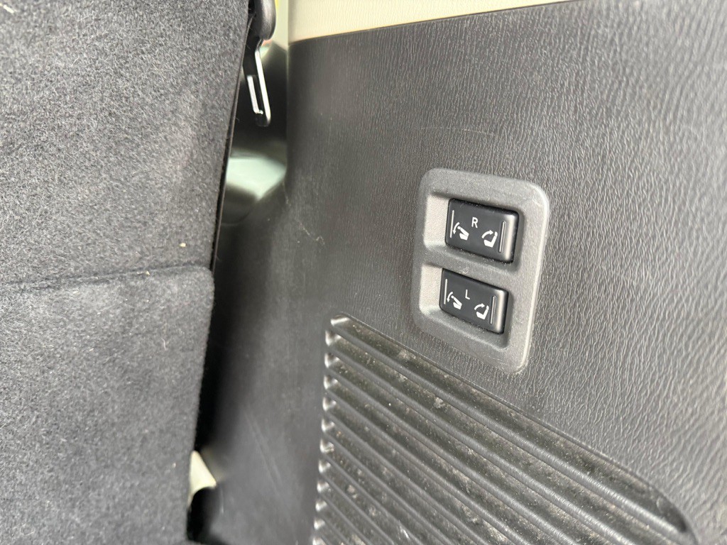 2016 INFINITI QX80 Image 22