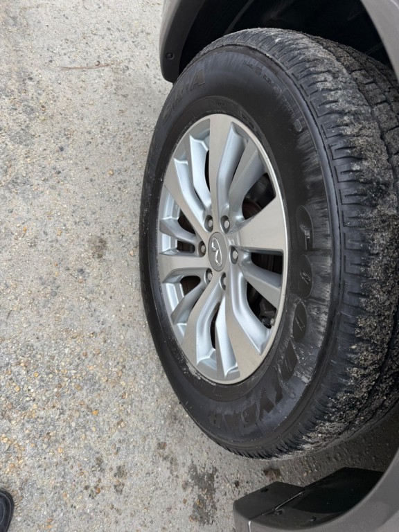 2016 INFINITI QX80 Image 25