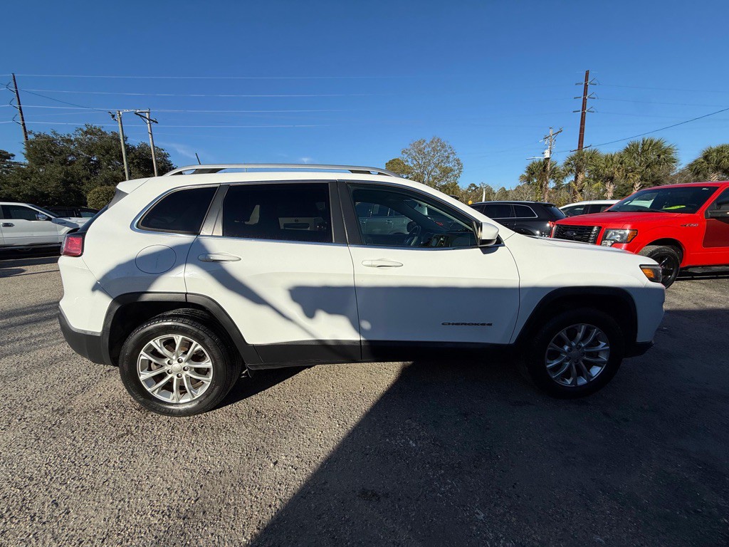 2019 Jeep Cherokee Image 7