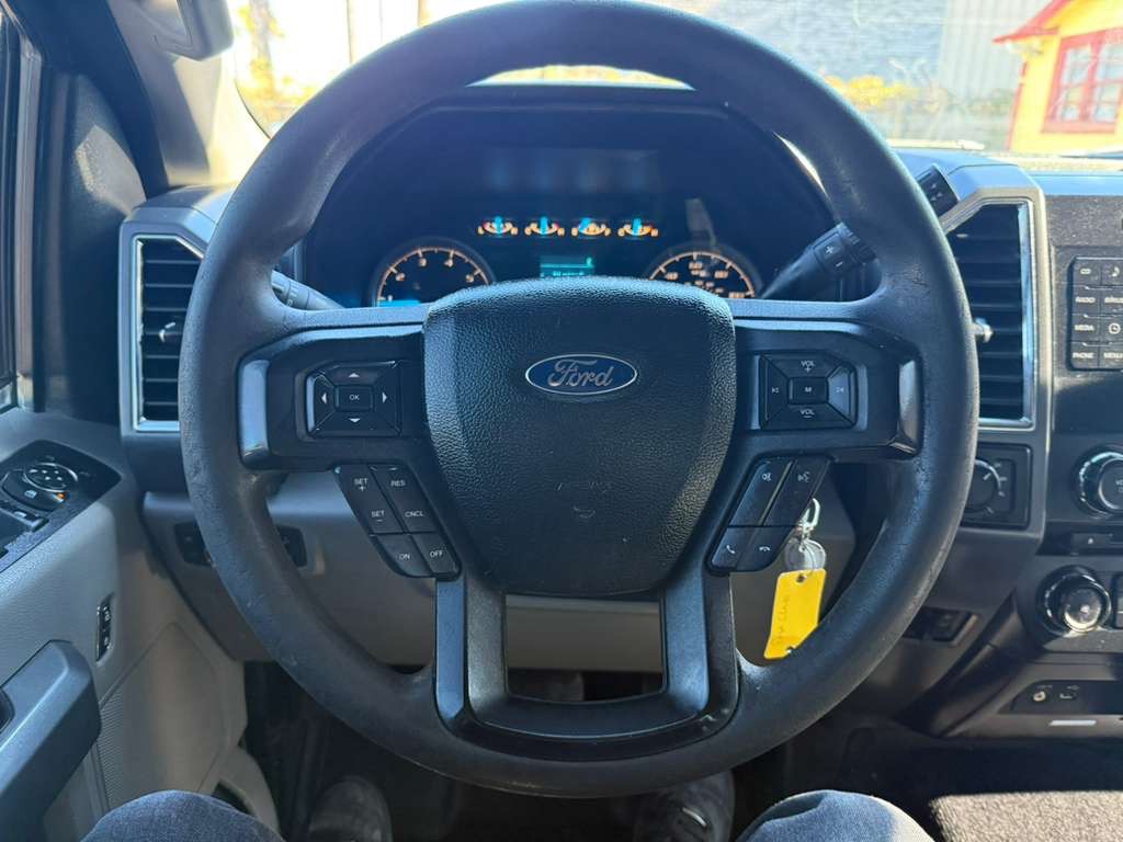 2015 Ford F-150 Image 13