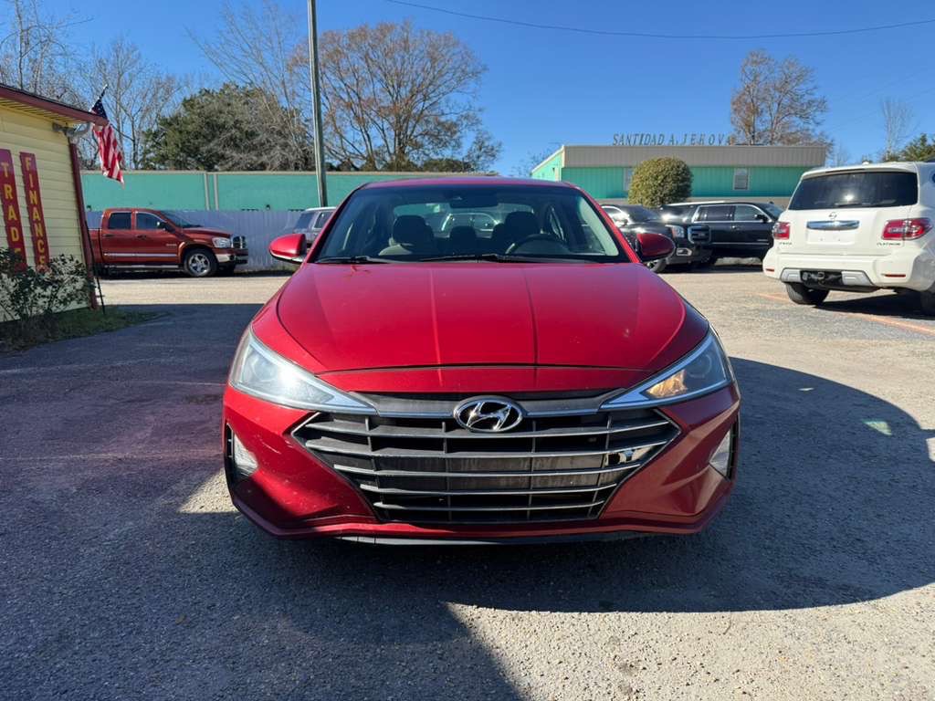 2020 Hyundai Elantra Image 3