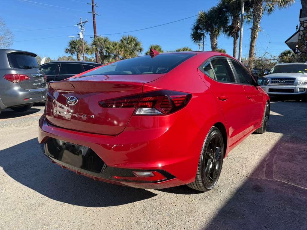 2020 Hyundai Elantra Image 5