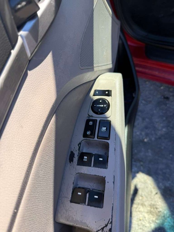 2020 Hyundai Elantra Image 12