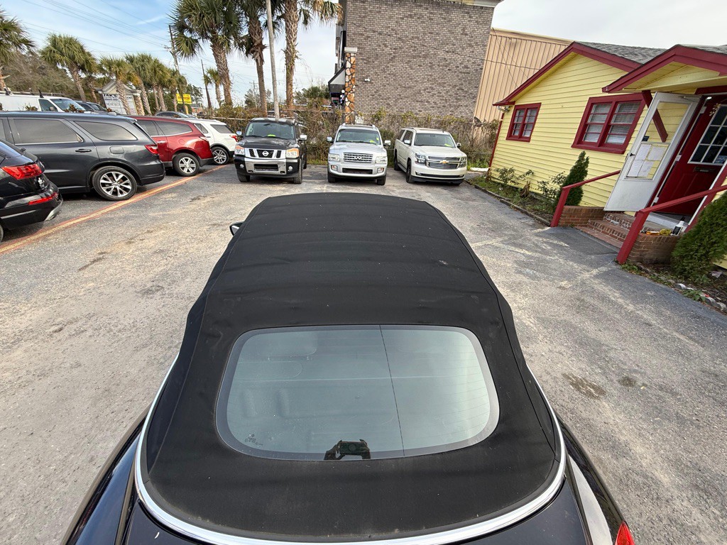 2013 Volkswagen Beetle Image 21