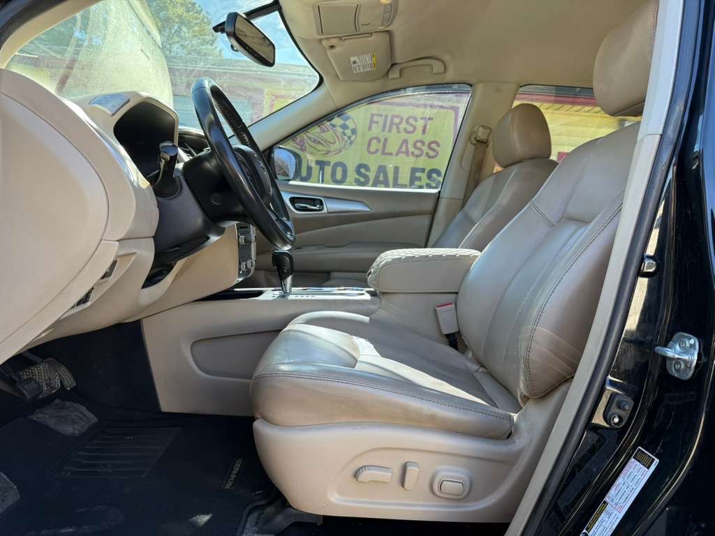 2018 Nissan Pathfinder Image 15