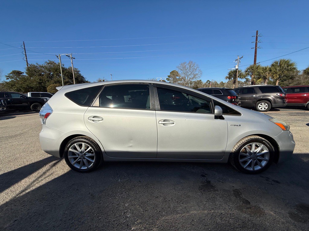 2014 Toyota Prius Image 7