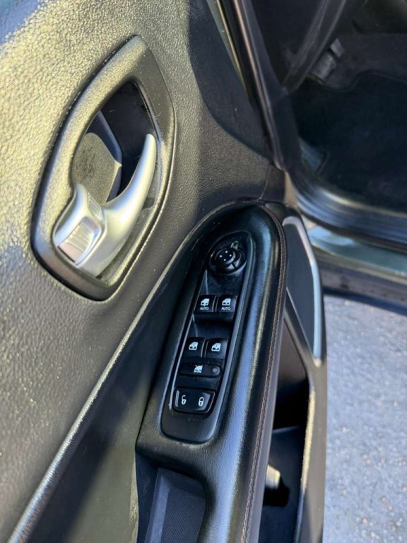 2018 Jeep Compass Image 9