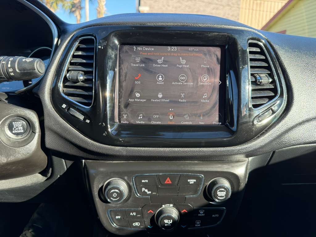 2018 Jeep Compass Image 16