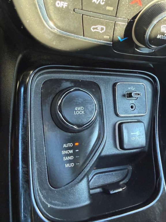 2018 Jeep Compass Image 18