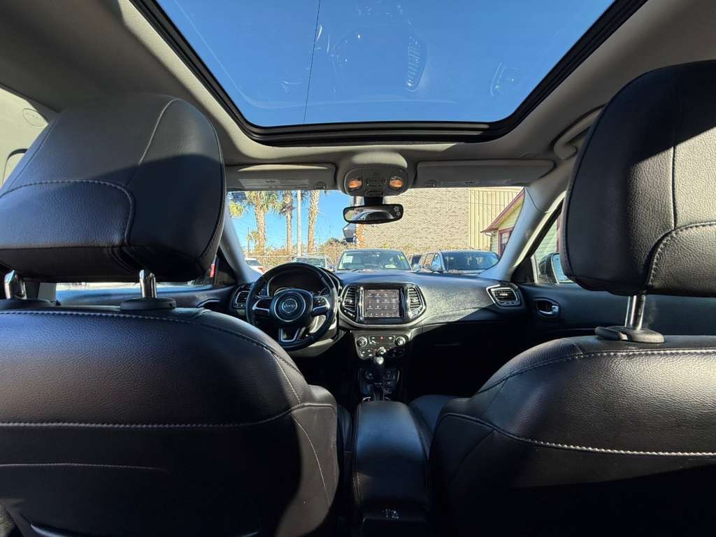 2018 Jeep Compass Image 20