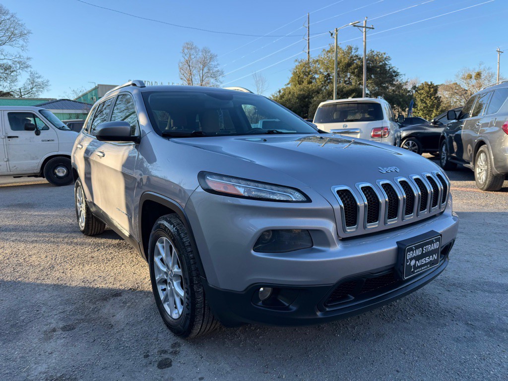 2018 Jeep Cherokee Image 2