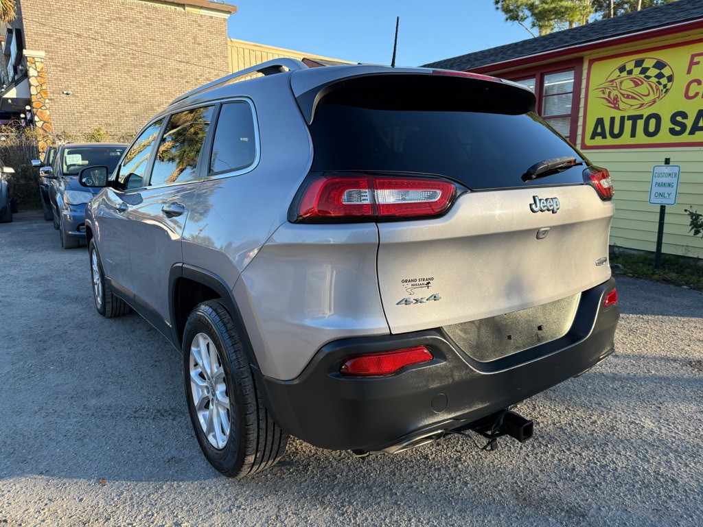 2018 Jeep Cherokee Image 5