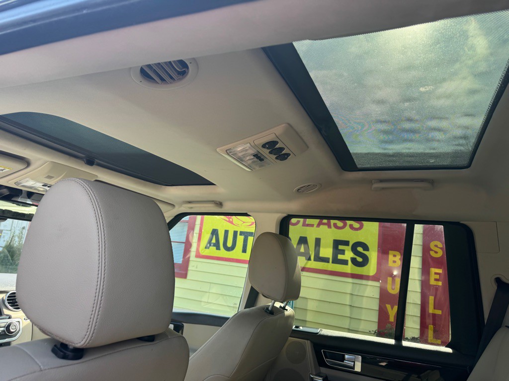 2016 Land Rover LR4 Image 20