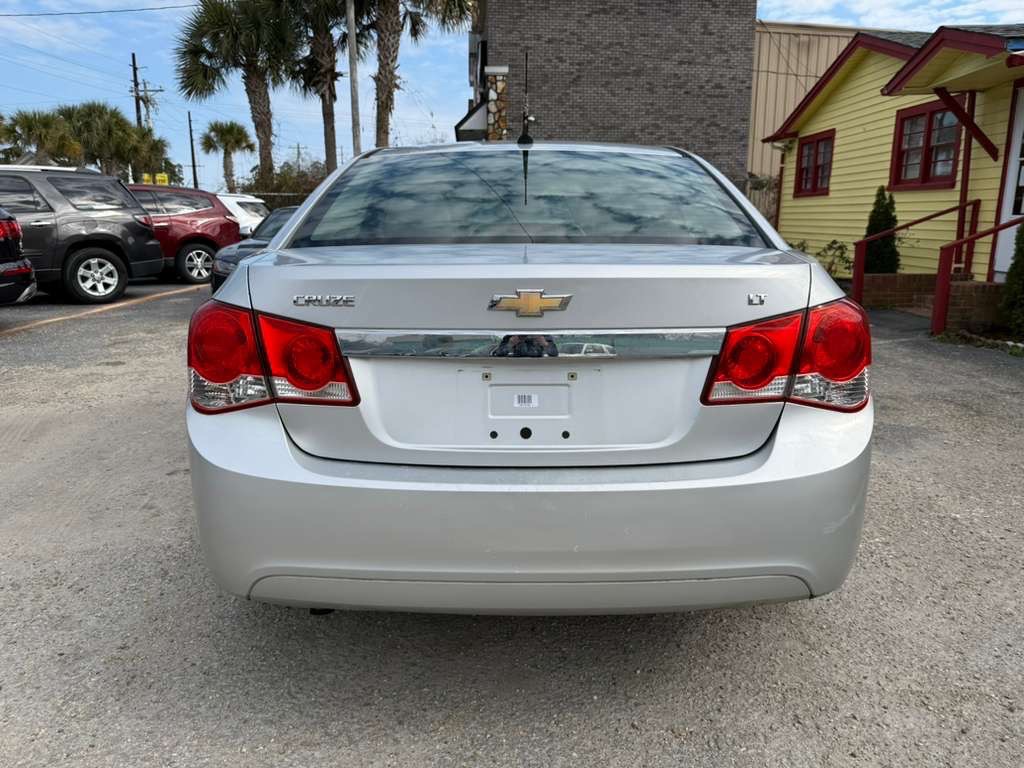 2013 Chevrolet Cruze Image 5