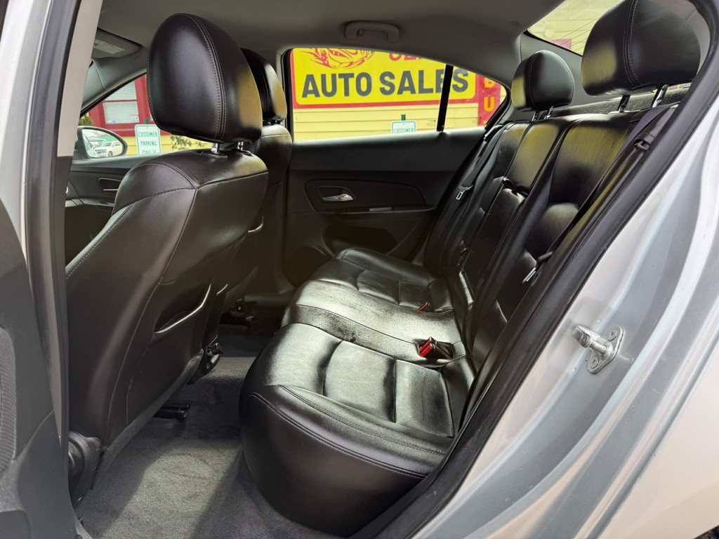 2013 Chevrolet Cruze Image 19