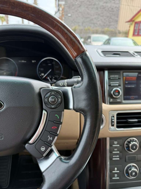 2011 Land Rover Range Rover Image 14