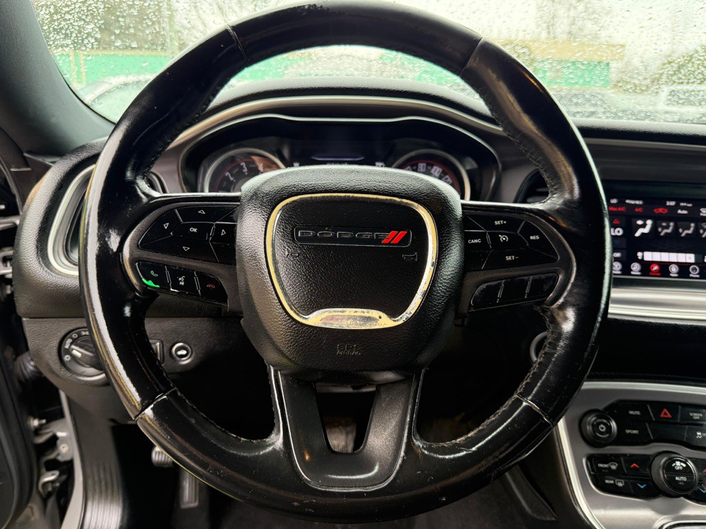 2019 Dodge Challenger Image 11