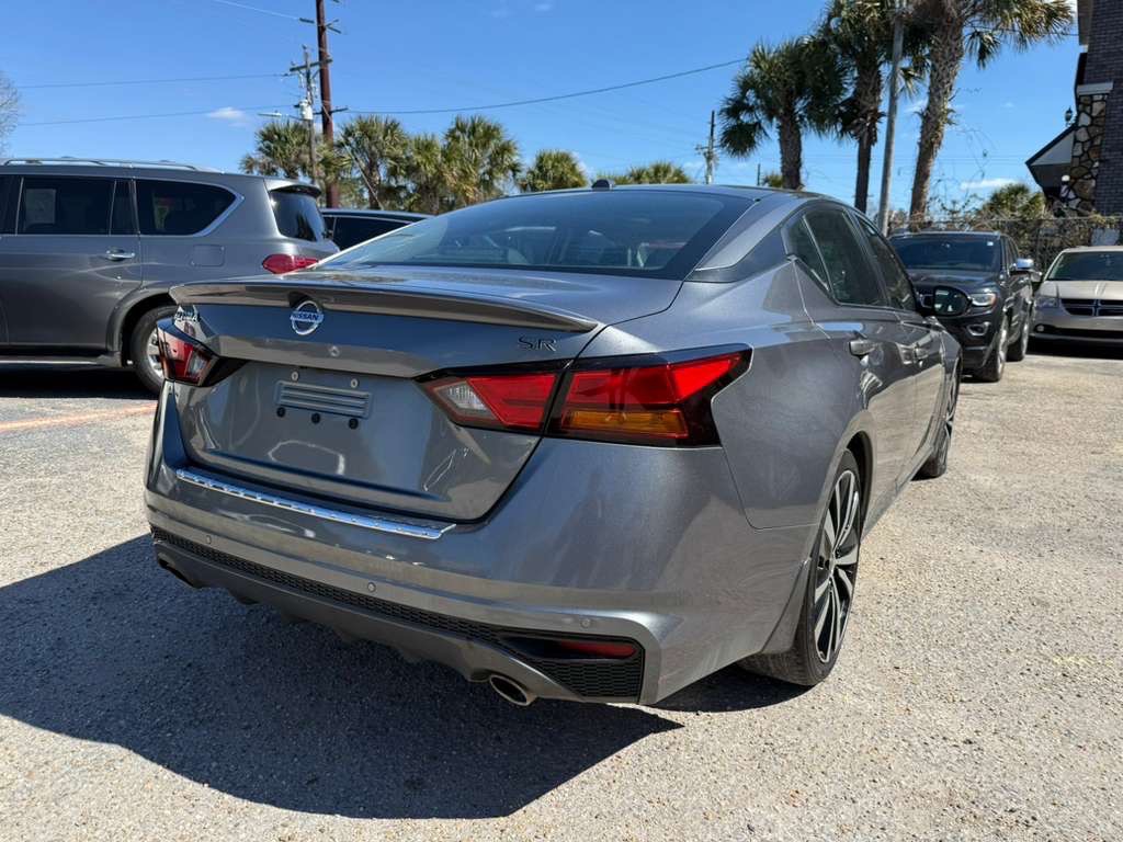2021 Nissan Altima Image 5