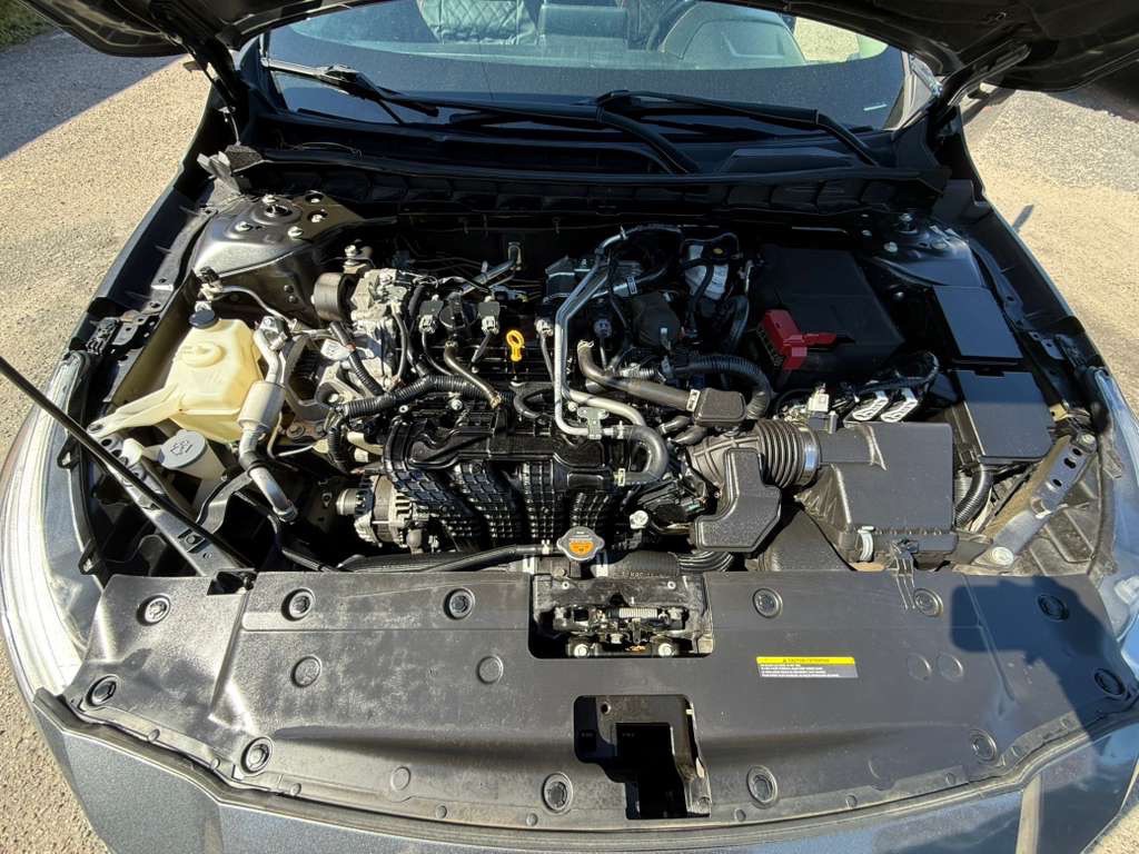 2021 Nissan Altima Image 10