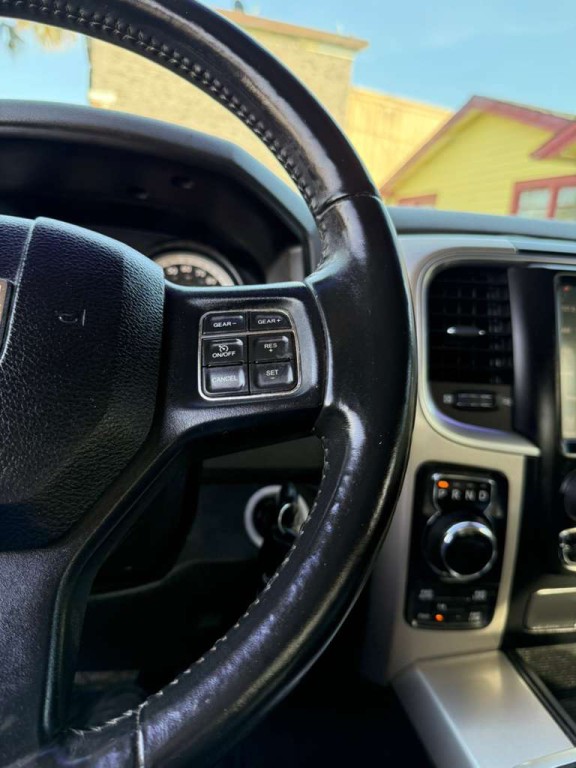 2015 RAM 1500 Image 16