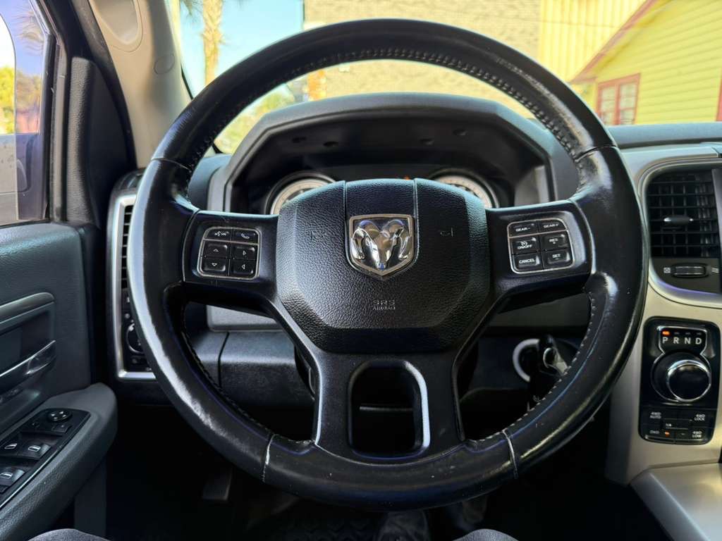 2015 RAM 1500 Image 17