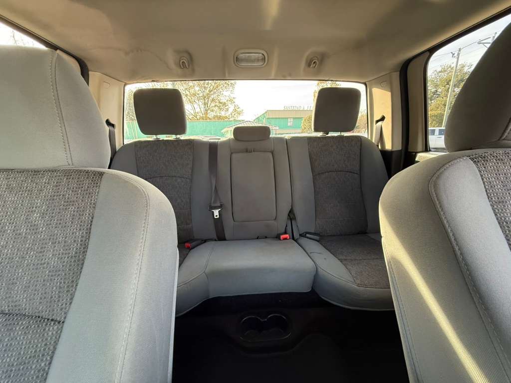 2015 RAM 1500 Image 19