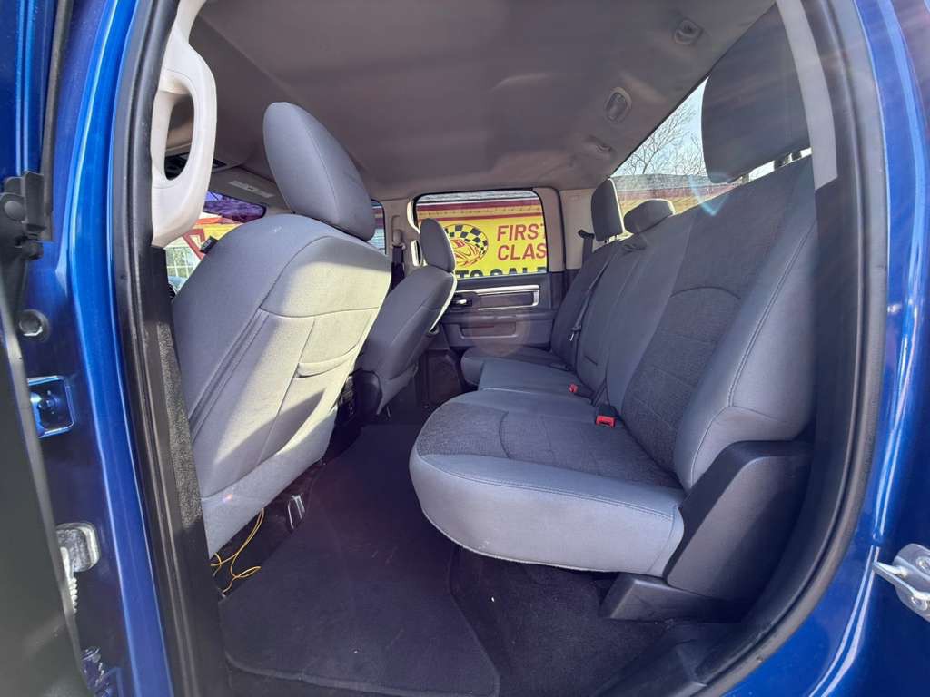 2015 RAM 1500 Image 23