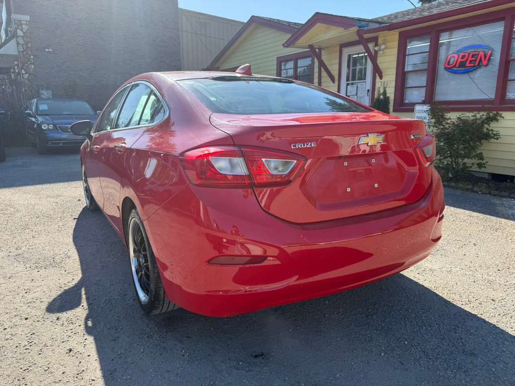 2017 Chevrolet Cruze Image 7