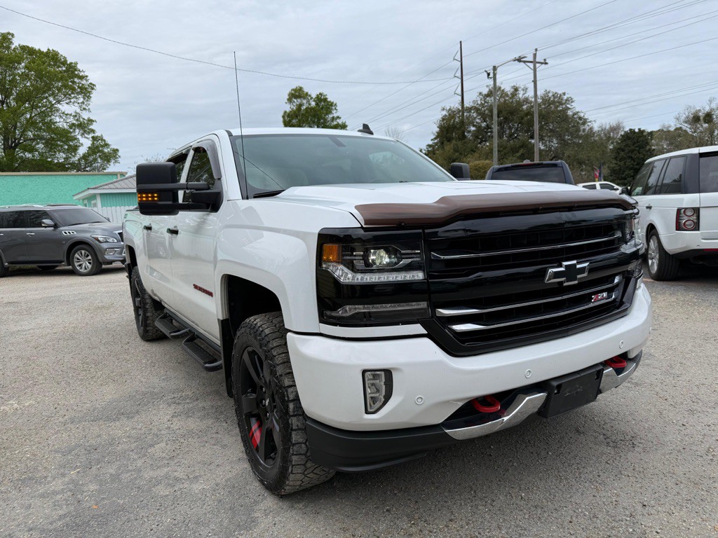 2018 Chevrolet Silverado 1500 Image 2