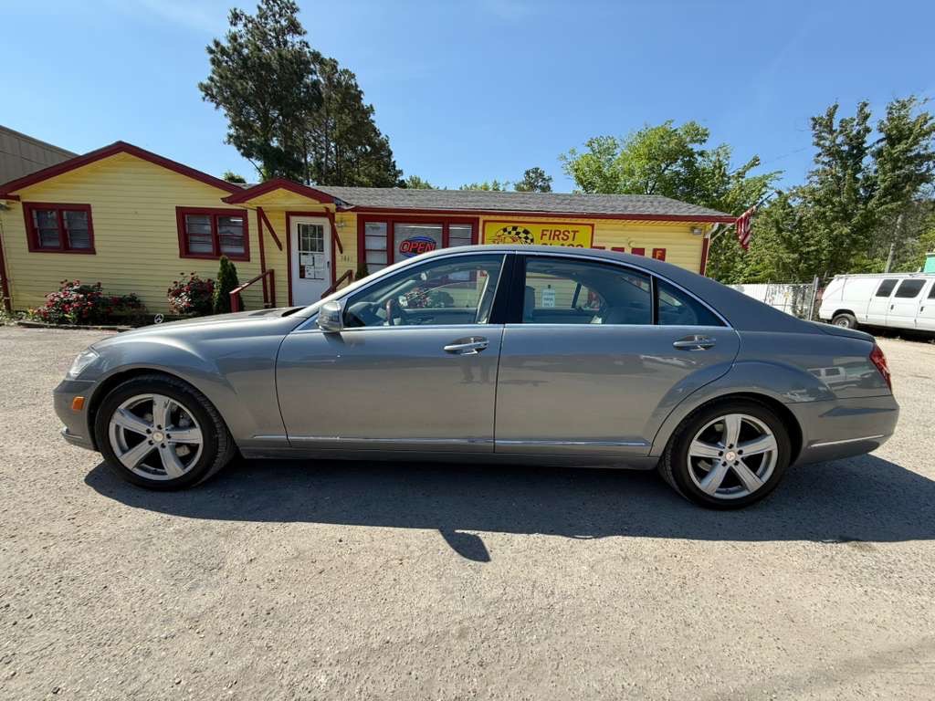 2011 Mercedes-Benz S-Class Image 7
