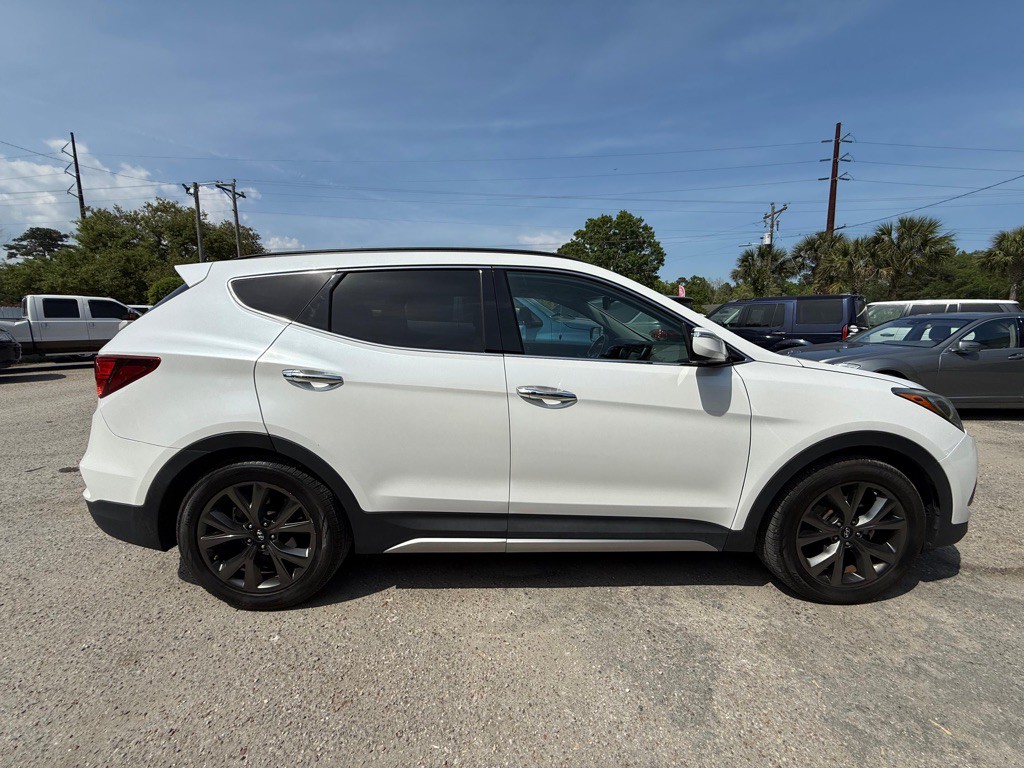 2017 Hyundai Santa Fe Sport Image 8