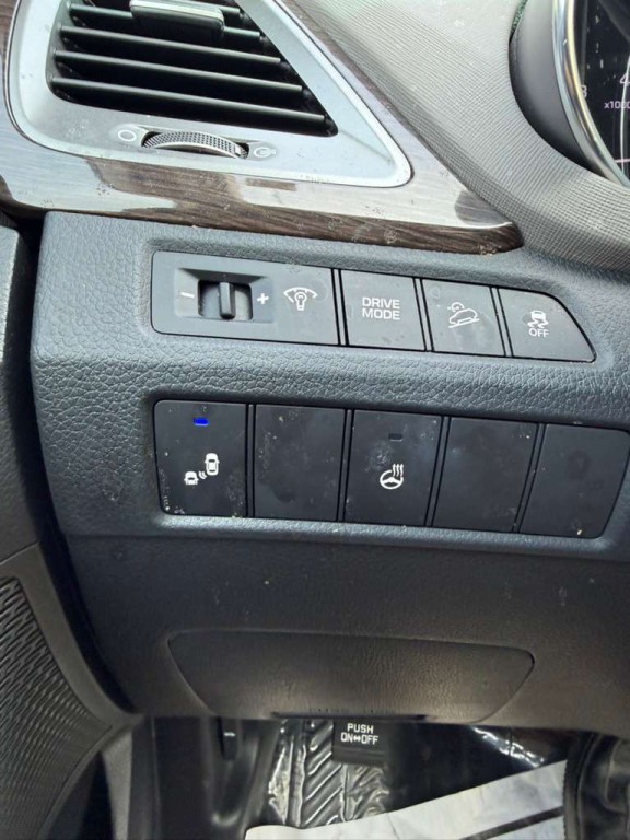 2017 Hyundai Santa Fe Sport Image 11