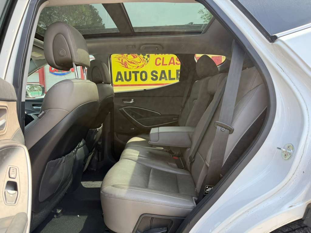 2017 Hyundai Santa Fe Sport Image 21