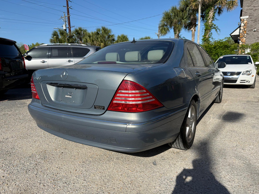 2004 Mercedes-Benz S-Class Image 3