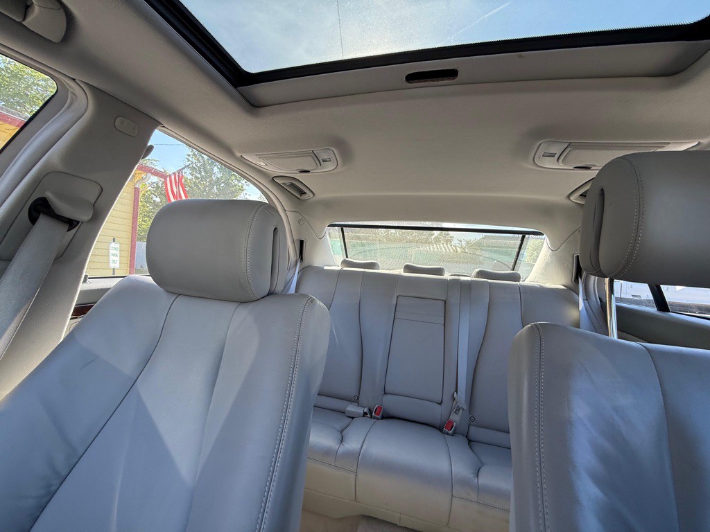 2004 Mercedes-Benz S-Class Image 18