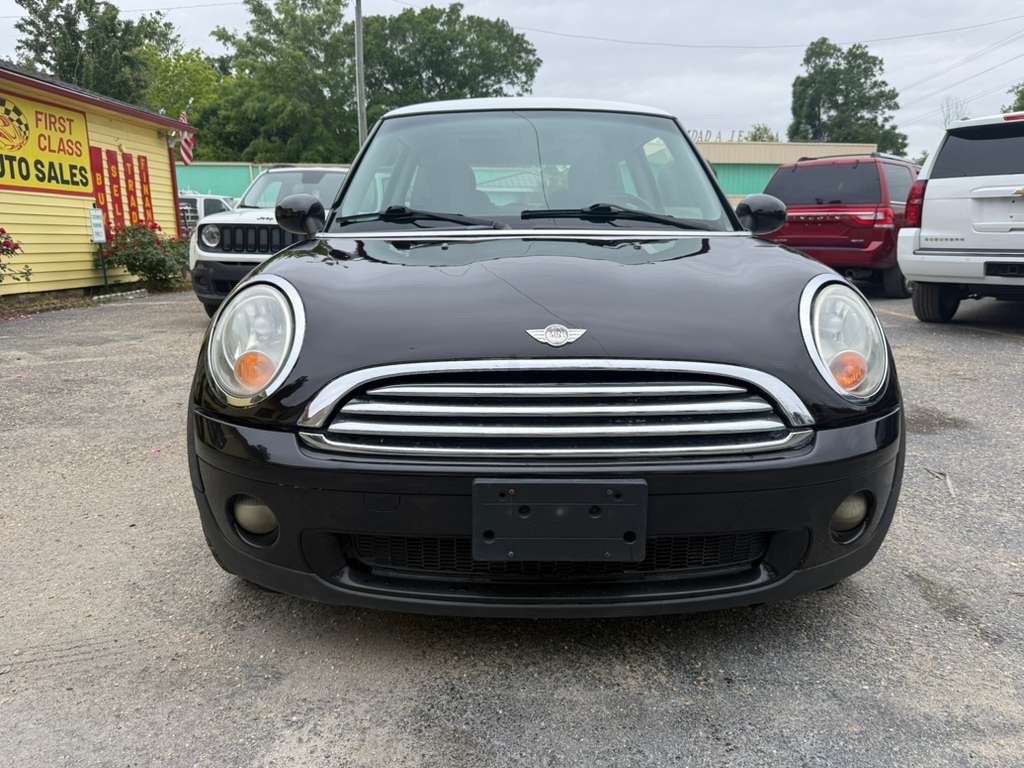 2009 MINI Cooper Image 3